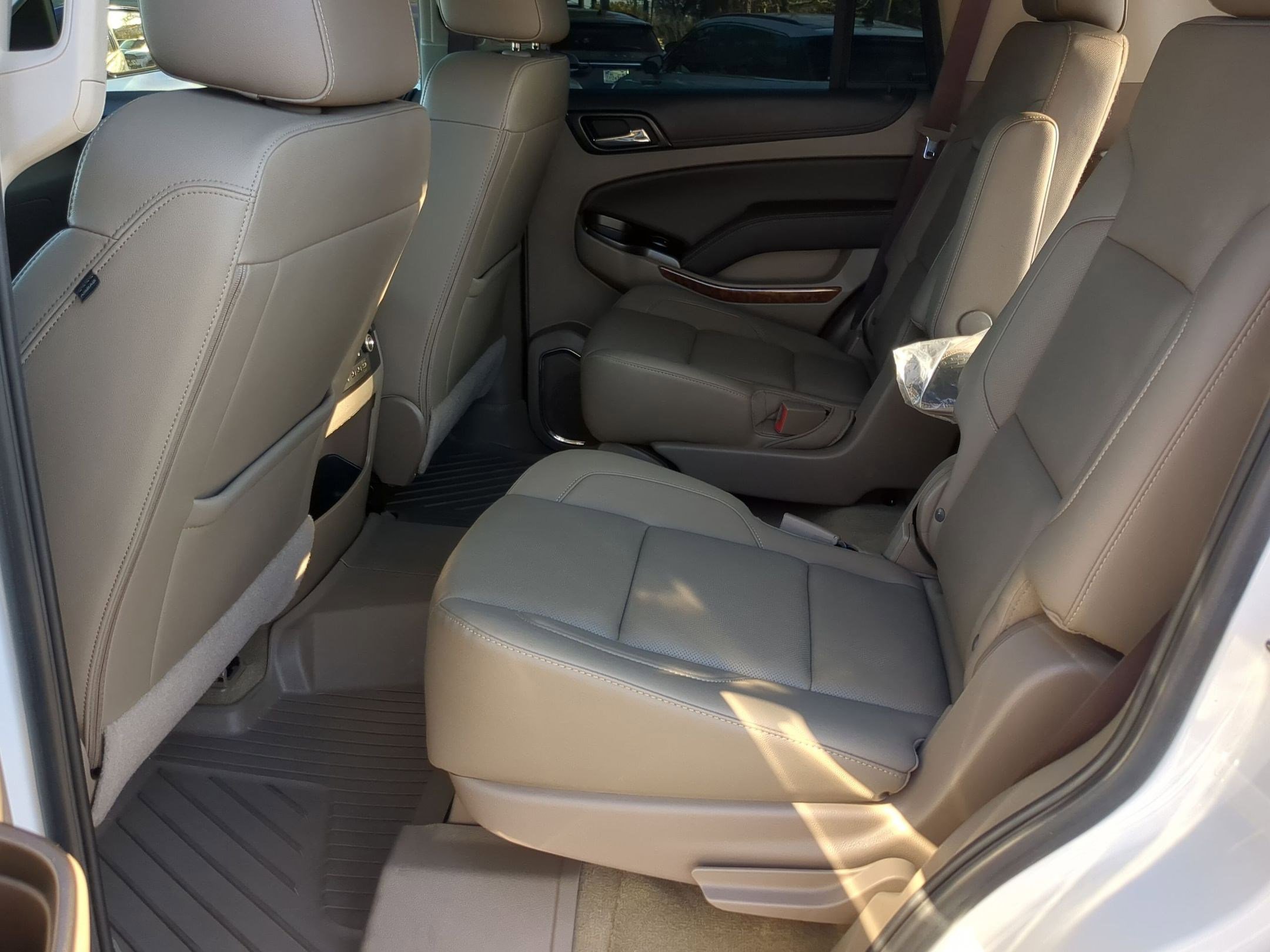 Used 2018 Chevrolet Tahoe Premier image 22