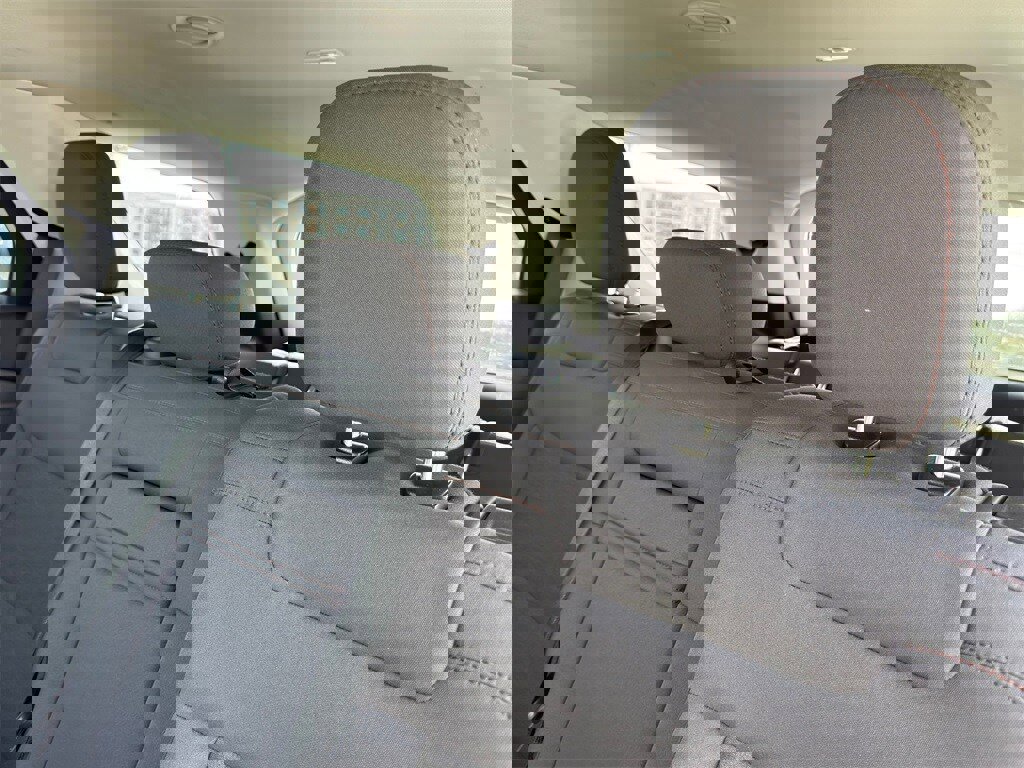 Used 2025 Ford Explorer Active image 29