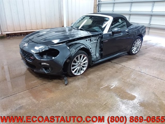 Used 2017 FIAT 124 Spider Lusso RWD image 1