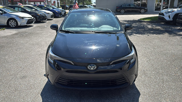 Used 2024 Toyota Corolla LE FWD image 2