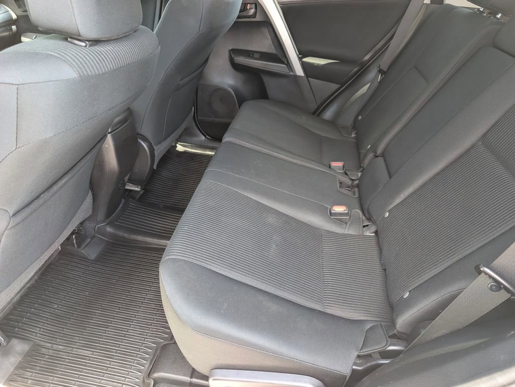 Used 2017 Toyota RAV4 LE w/ All Weather Liner Package AWD/4WD image 18