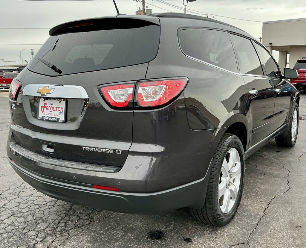 Used 2016 Chevrolet Traverse LT w/ Style and Technology Package image 14