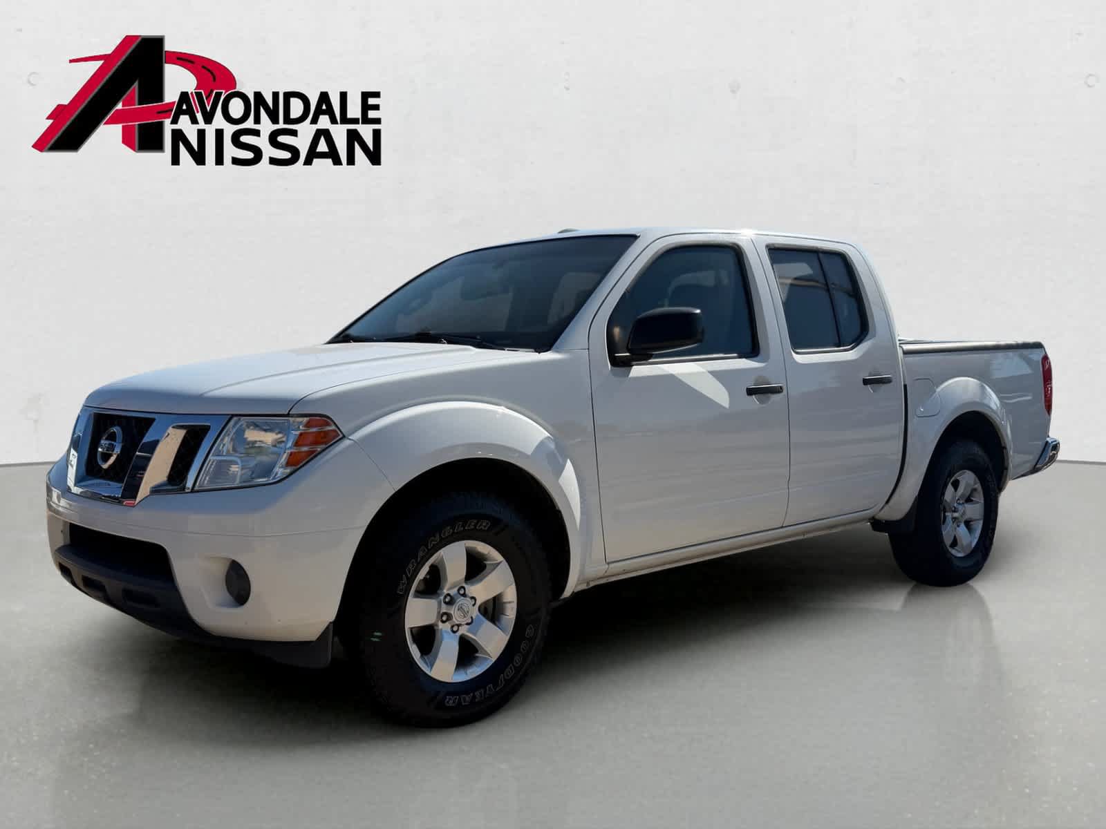 Used 2013 Nissan Frontier SV RWD image 2
