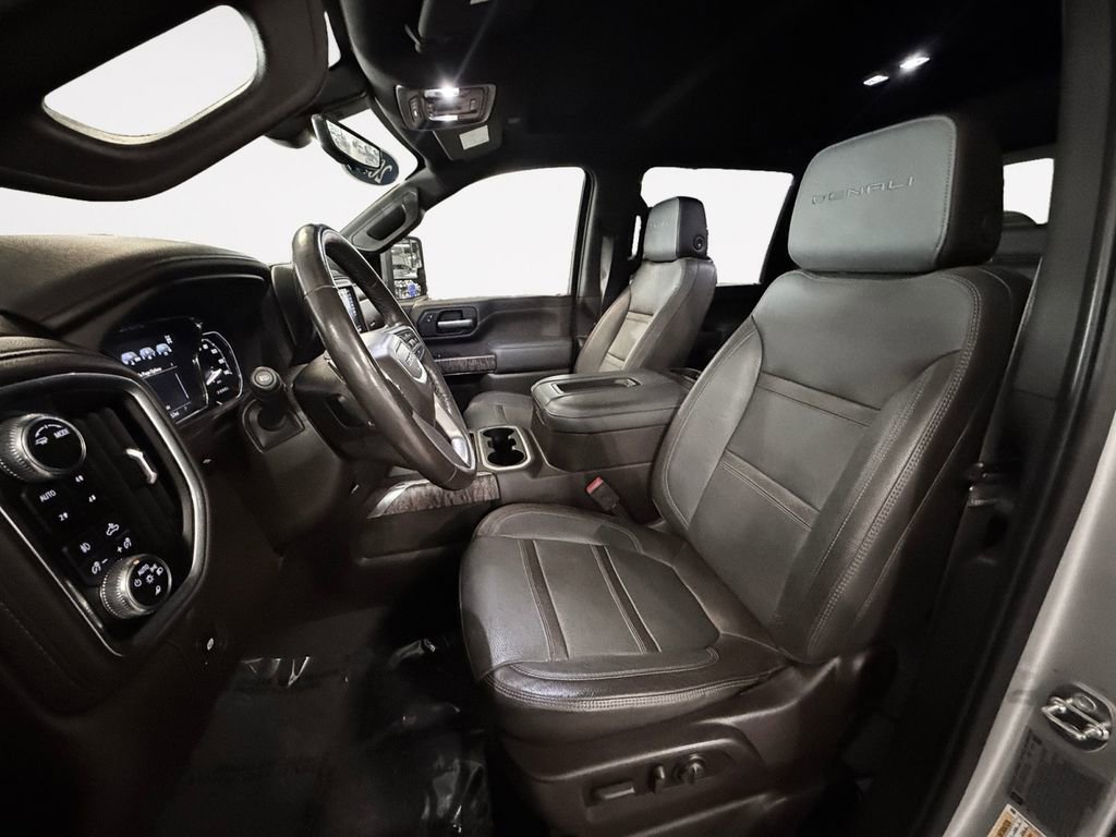 Used 2021 GMC Sierra 2500 Denali w/ Technology Package image 11