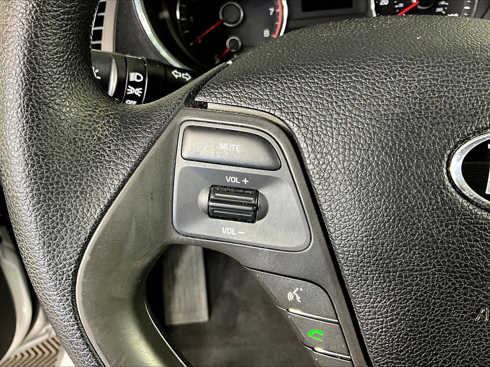 Used 2017 Kia Forte LX FWD image 10