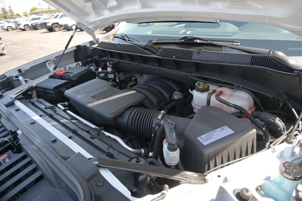 Used 2021 Chevrolet Silverado 1500 RST w/ Convenience Package II AWD/4WD image 25