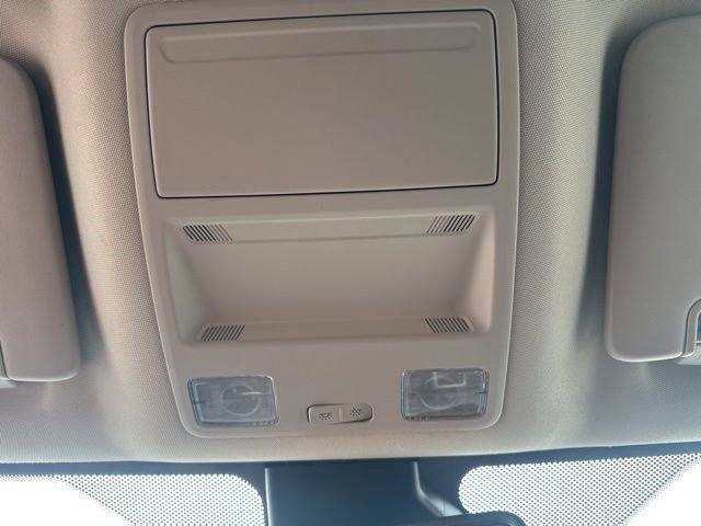 Used 2021 Ford Ranger Lariat w/ Equipment Group 501A High image 42