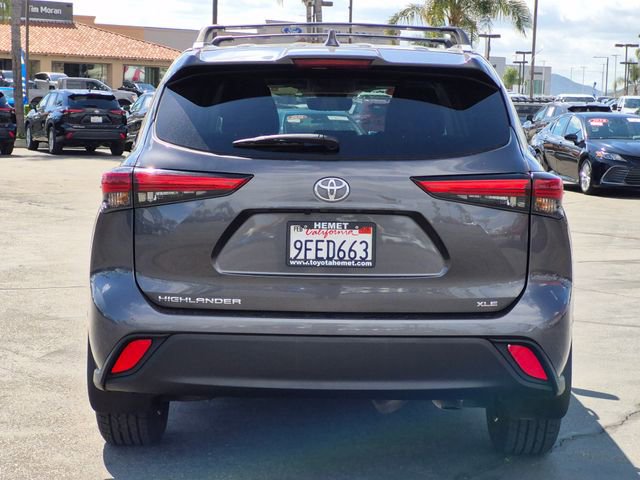 Used 2023 Toyota Highlander XLE image 7