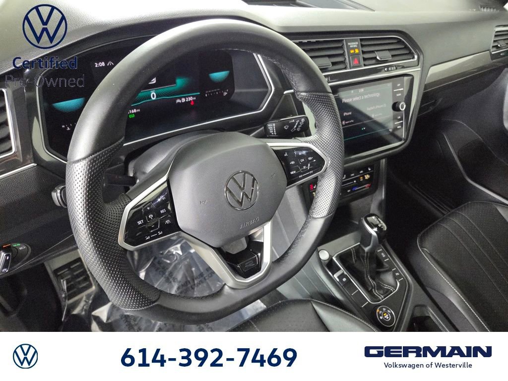 Used 2022 Volkswagen Tiguan SE R-Line image 17