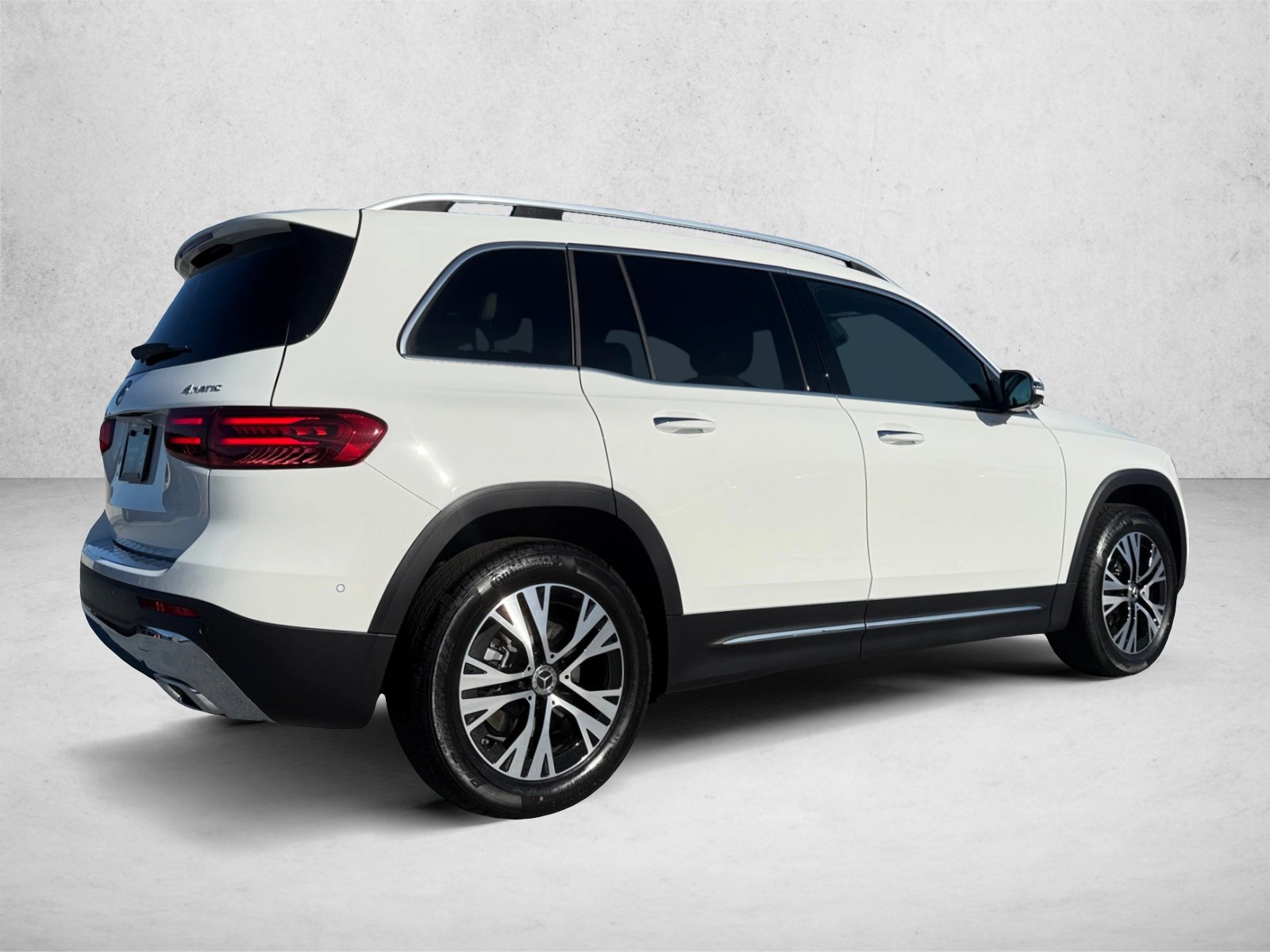 New 2026 Mercedes-Benz GLB 250 4MATIC image 5