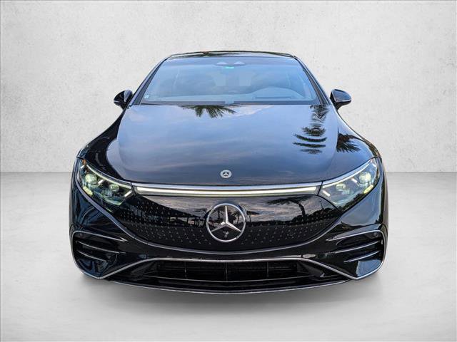 Used 2023 Mercedes-Benz EQS 580 4MATIC Sedan image 2