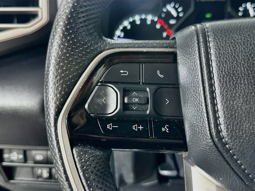 Used 2023 Toyota Tundra SR5 w/ SR5 Premium Package RWD image 24