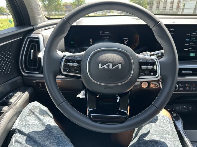 New 2025 Kia Sorento EX image 40