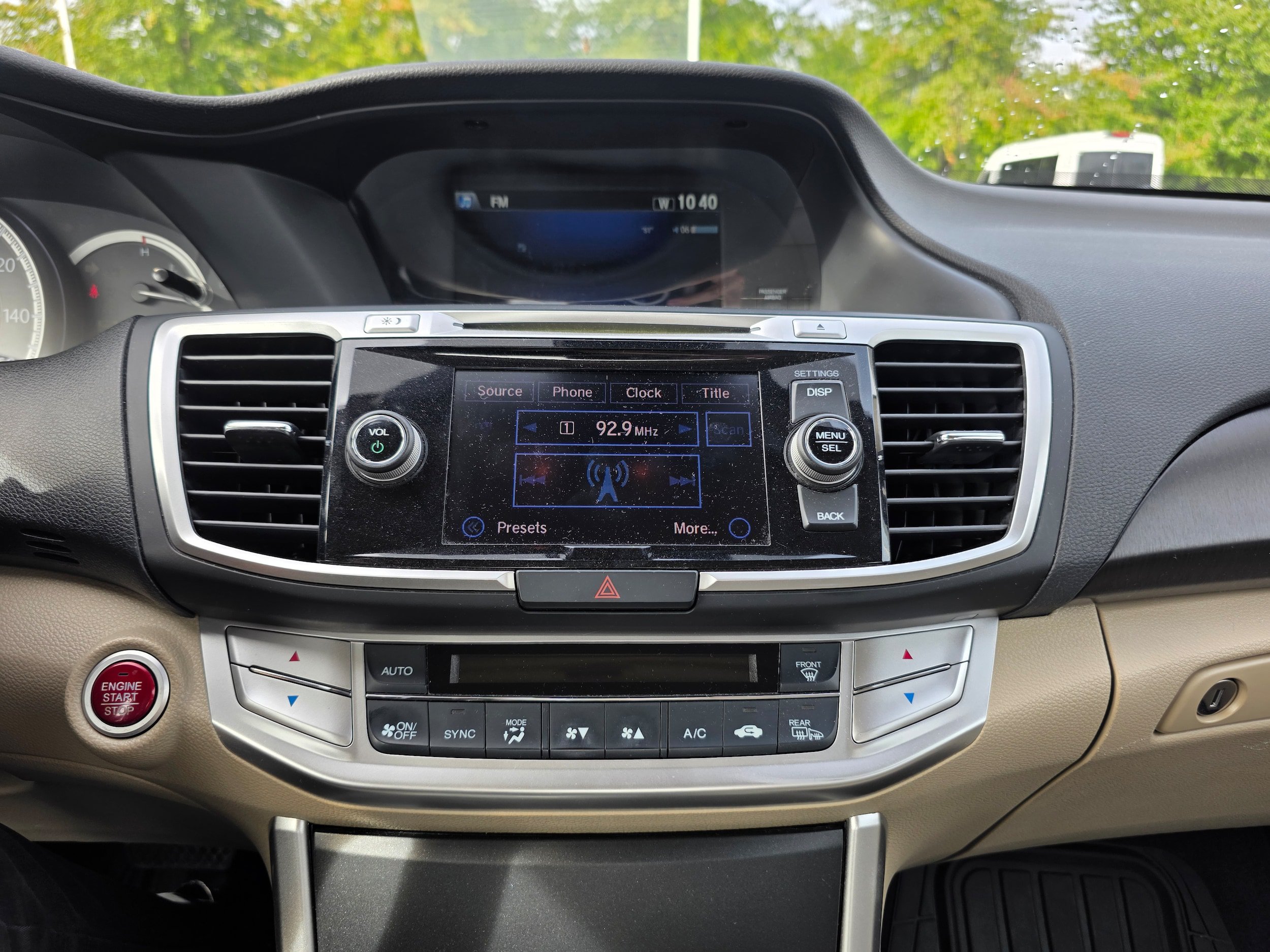 Used 2015 Honda Accord EX-L image 12
