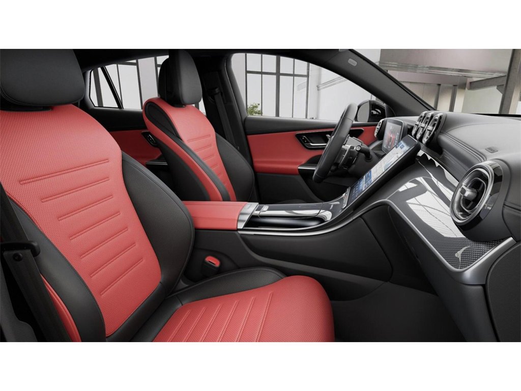 New 2025 Mercedes-Benz GLC 43 AMG 4MATIC Coupe image 4