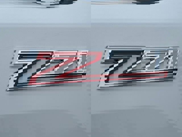 Used 2025 Chevrolet Silverado 2500 LT w/ All Star Edition image 15