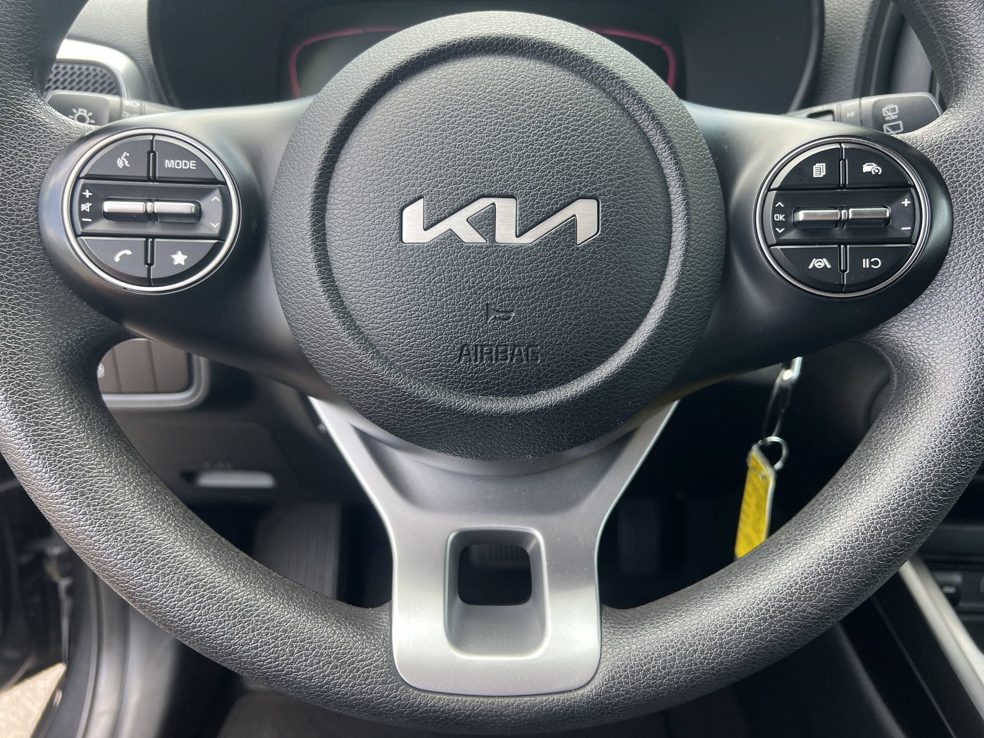 Used 2024 Kia Soul LX w/ Option Group 015 FWD image 8