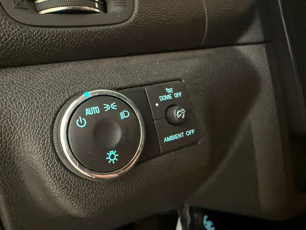 Used 2016 Buick Enclave Leather AWD/4WD image 36