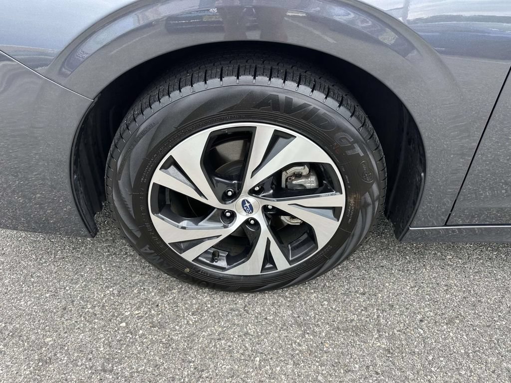 Certified 2025 Subaru Legacy Premium AWD/4WD image 6