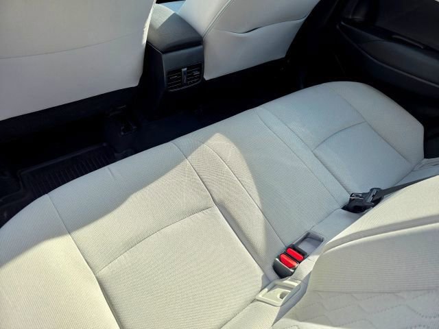 Used 2023 Toyota Corolla Cross L AWD/4WD image 34