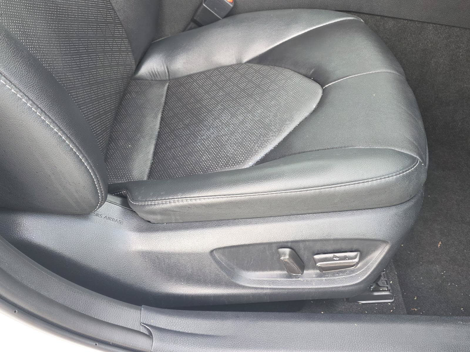 Used 2024 Toyota Camry XSE w/ Cold Weather Package FWD image 19