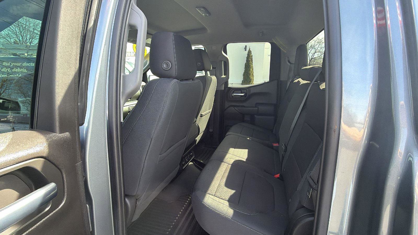 Used 2019 Chevrolet Silverado 1500 LT w/ All-Star Edition image 29