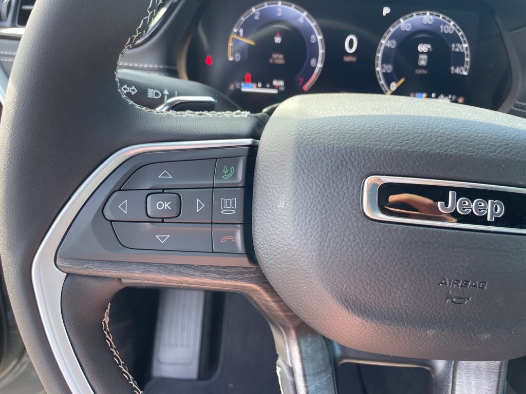 New 2027 Jeep Grand Cherokee Altitude AWD/4WD image 19