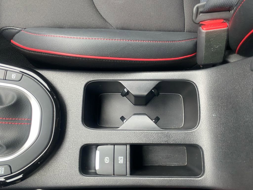 Used 2023 Kia Forte GT image 22