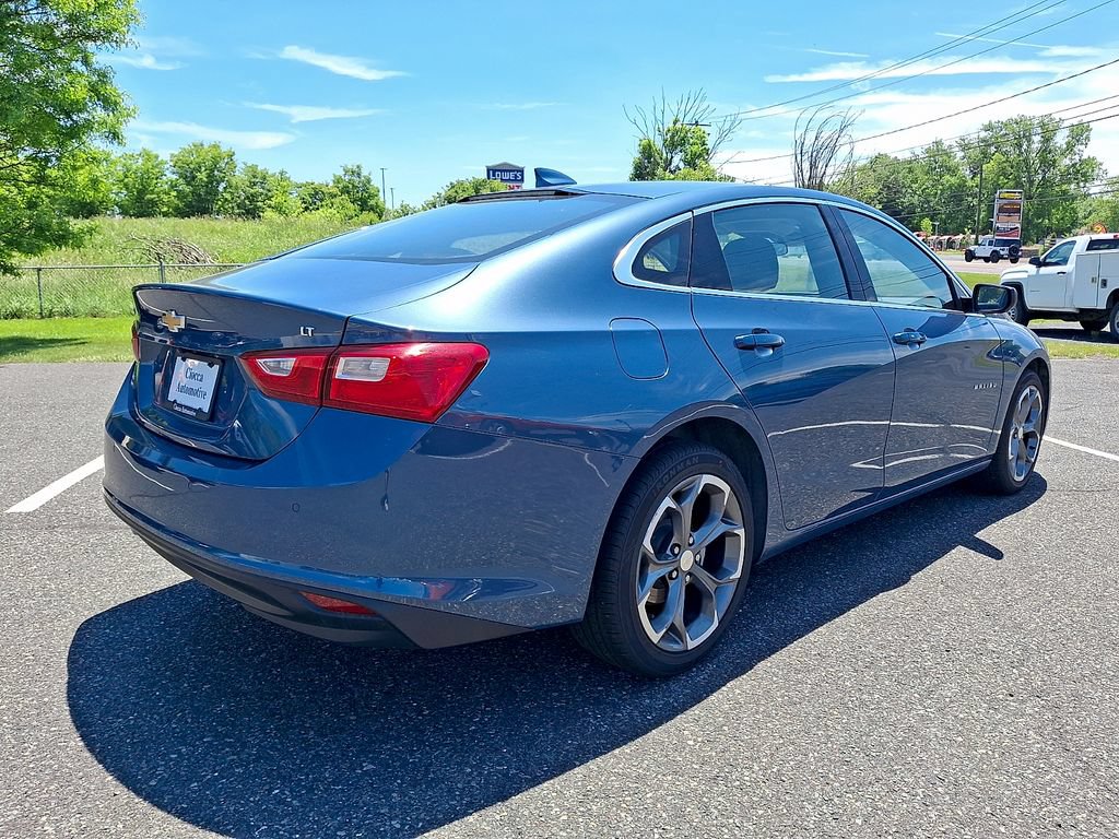 Used 2024 Chevrolet Malibu LT FWD image 4