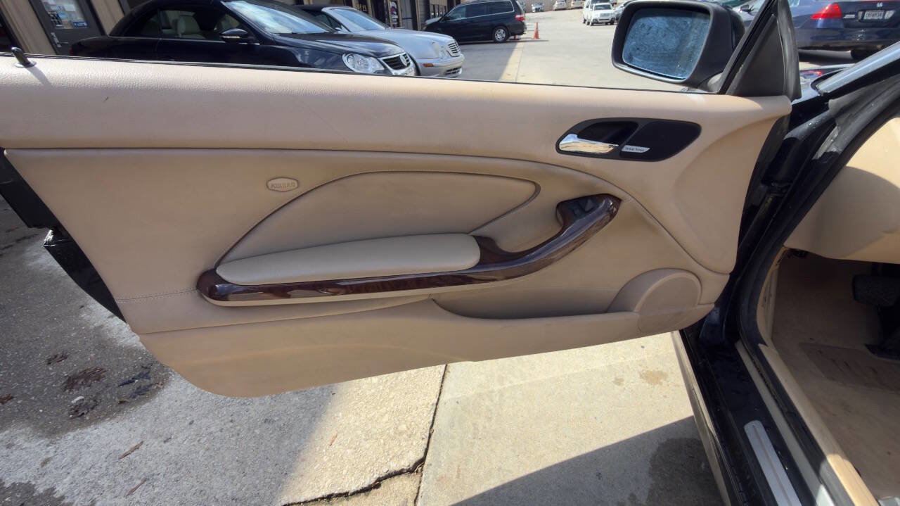 Used 2003 BMW 330Ci Convertible RWD image 30