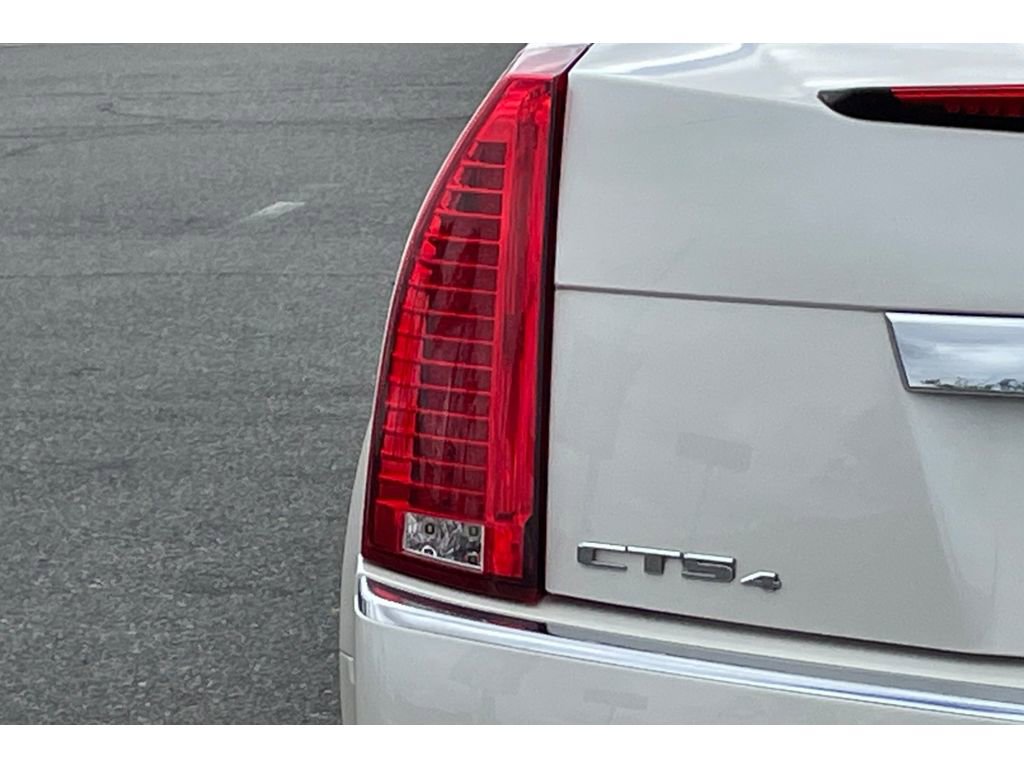 Used 2013 Cadillac CTS Luxury AWD/4WD image 42