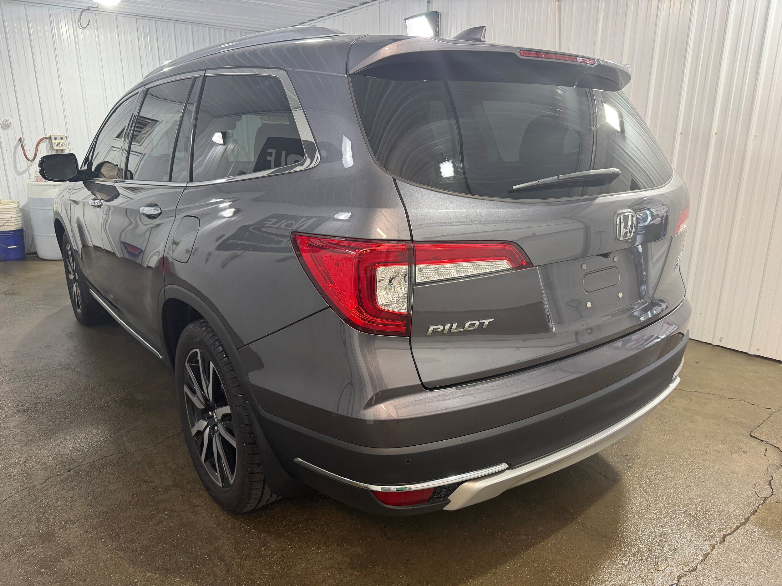 Used 2020 Honda Pilot Elite image 5