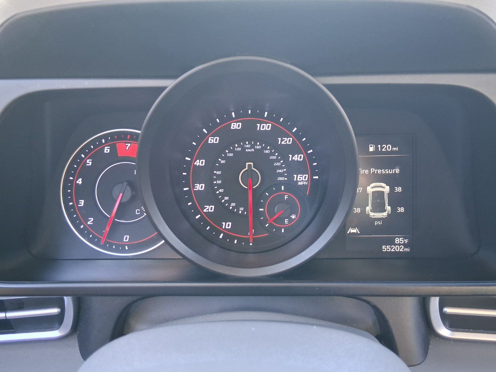 Used 2023 Hyundai Elantra SEL w/ Cargo Package FWD image 29