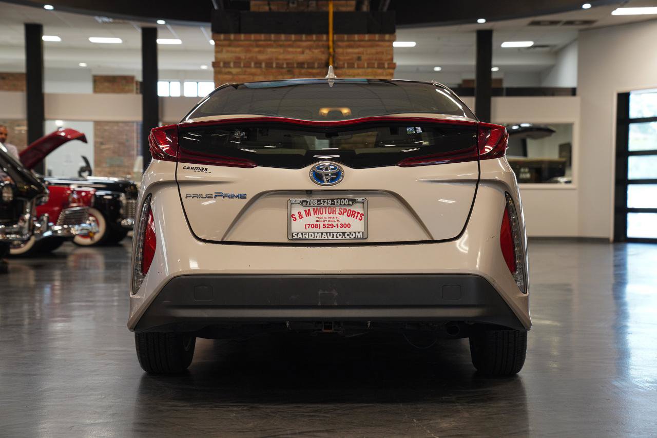 Used 2017 Toyota Prius Prime Premium w/ Carpet Mat Package FWD image 14