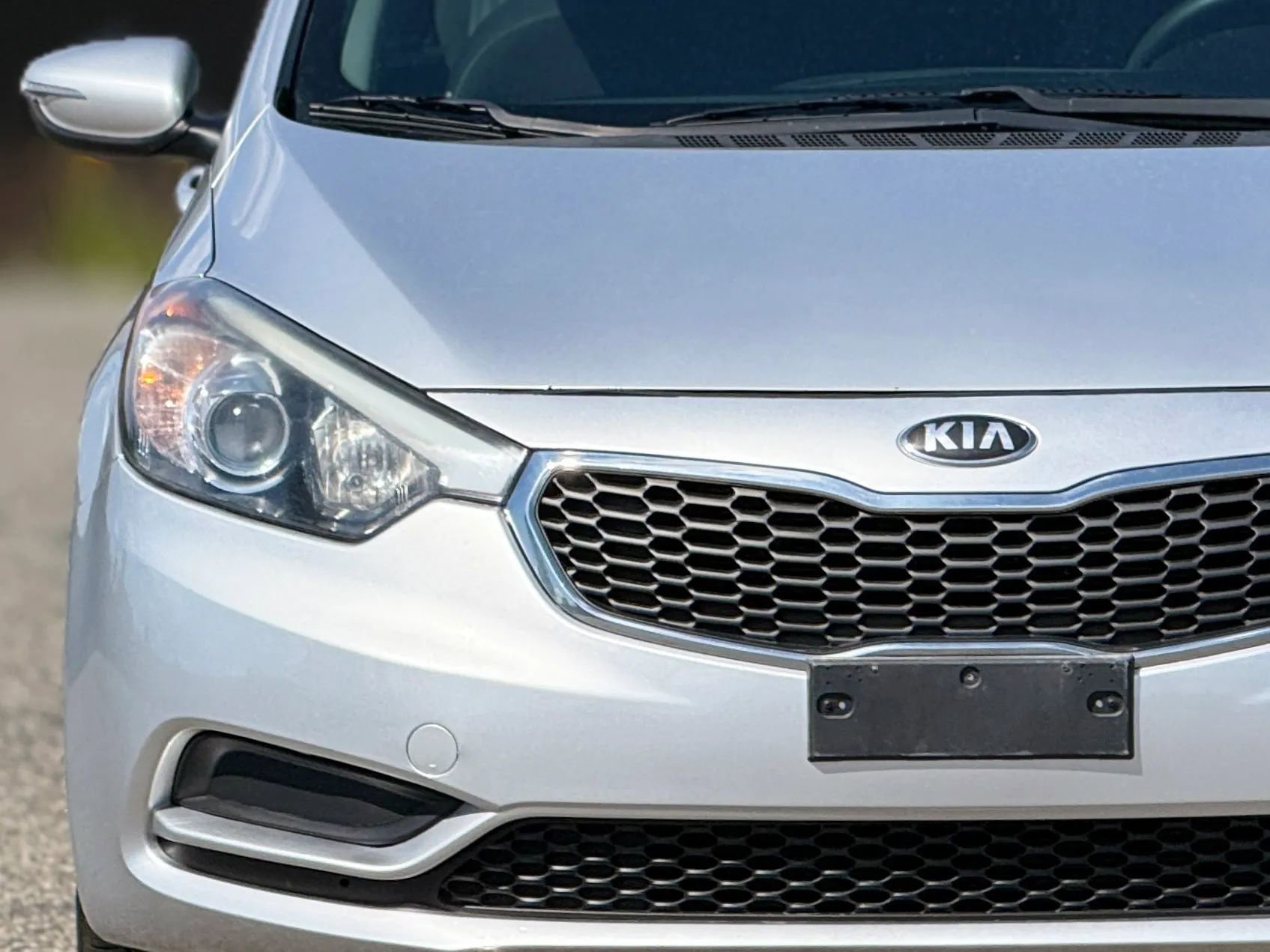 Used 2015 Kia Forte LX FWD image 11