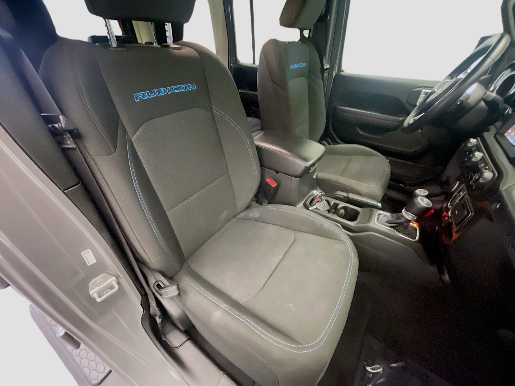 Used 2022 Jeep Wrangler Unlimited Rubicon 4xe w/ Safety Group AWD/4WD image 17