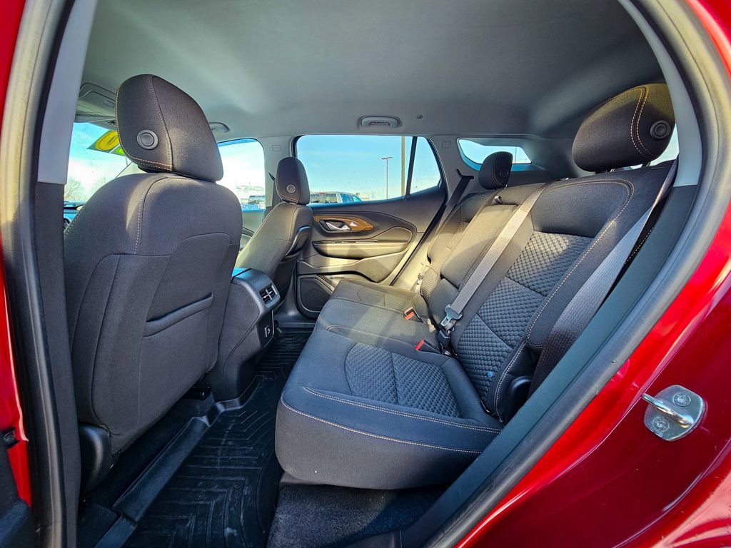 Used 2020 GMC Terrain SLE w/ Driver Convenience Package image 30