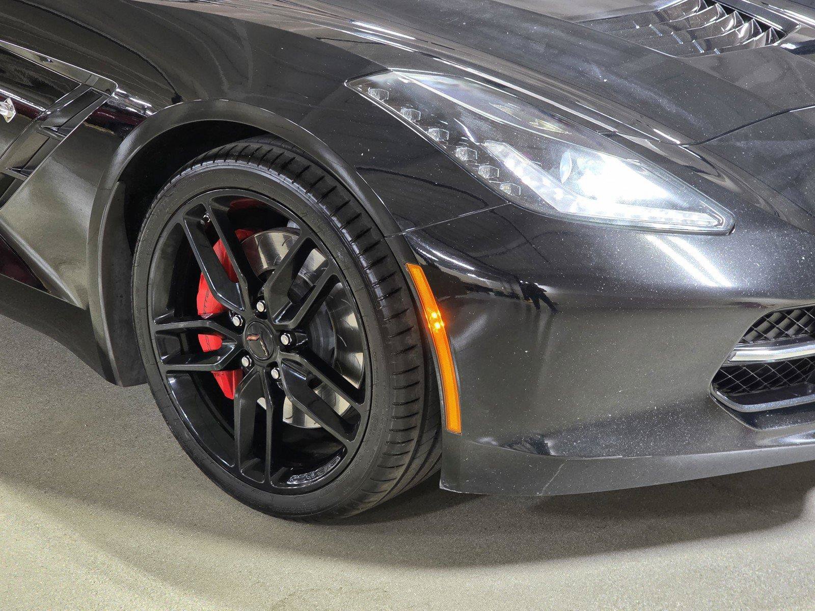 Used 2016 Chevrolet Corvette Stingray Convertible w/ 3LT Preferred Equipment Group RWD image 10