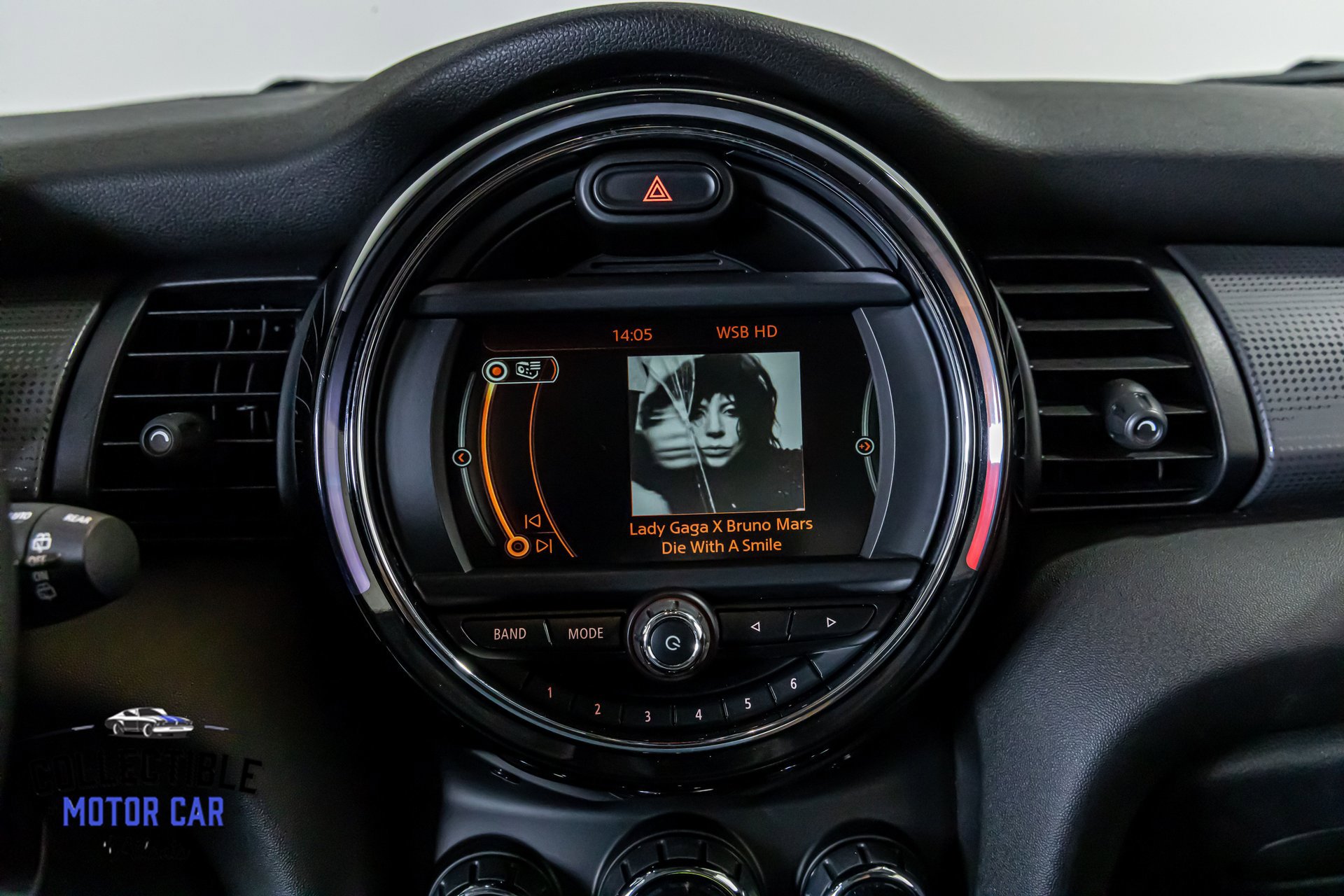 Used 2018 MINI Cooper 2-Door Hardtop image 49