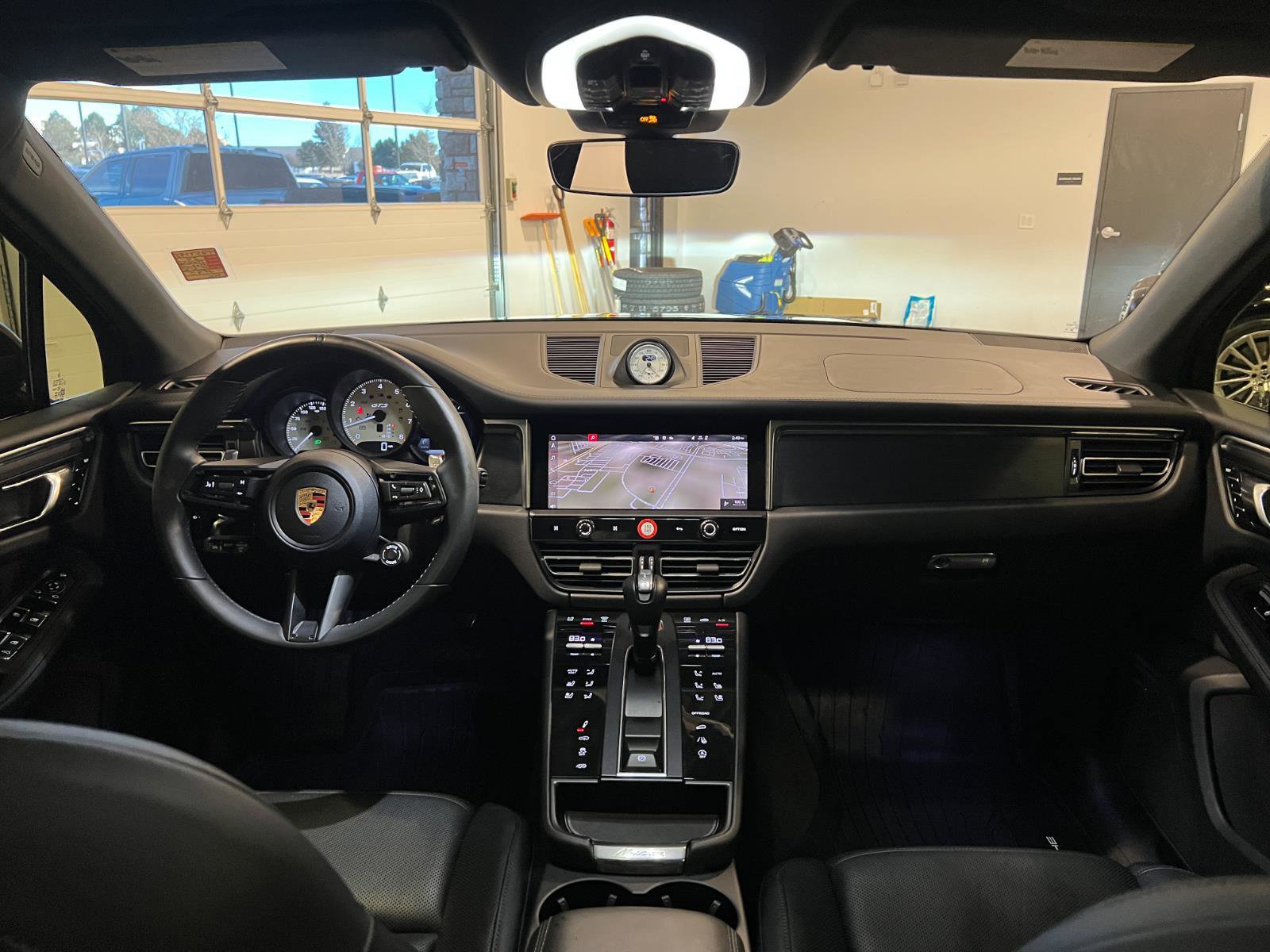 Used 2024 Porsche Macan GTS image 30