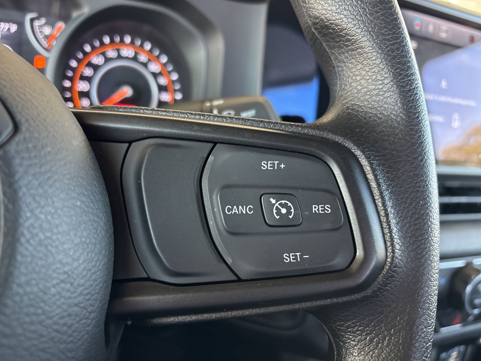 Used 2025 Jeep Wrangler Sport image 28