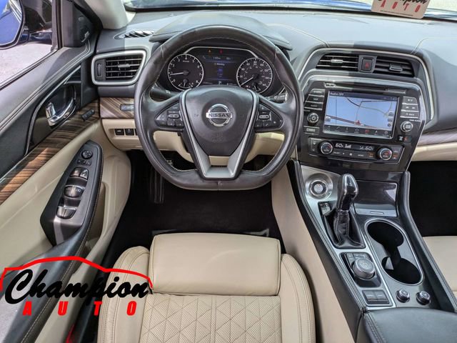 Used 2017 Nissan Maxima Platinum FWD image 18