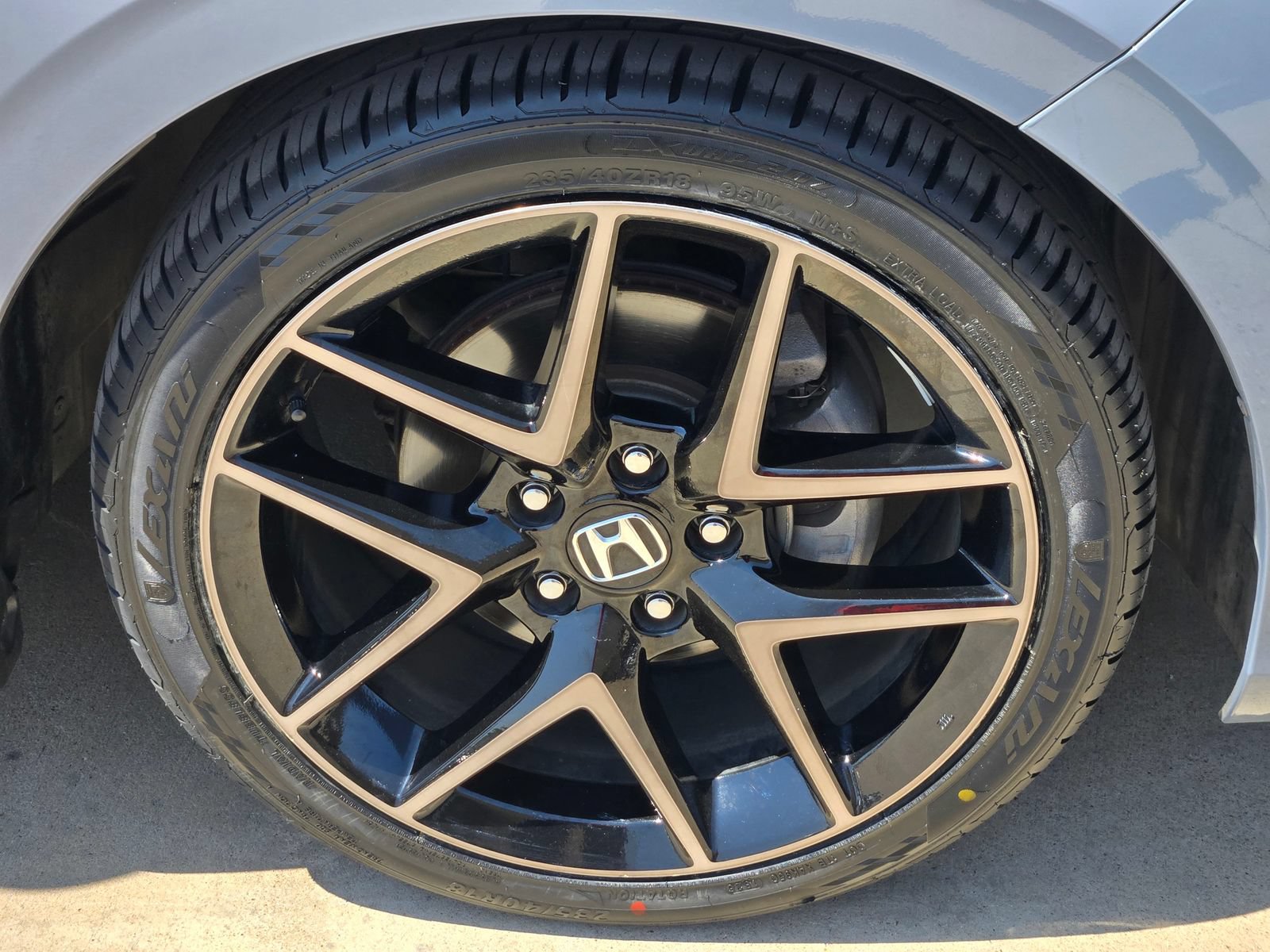 Used 2024 Honda Civic Sport Touring image 7