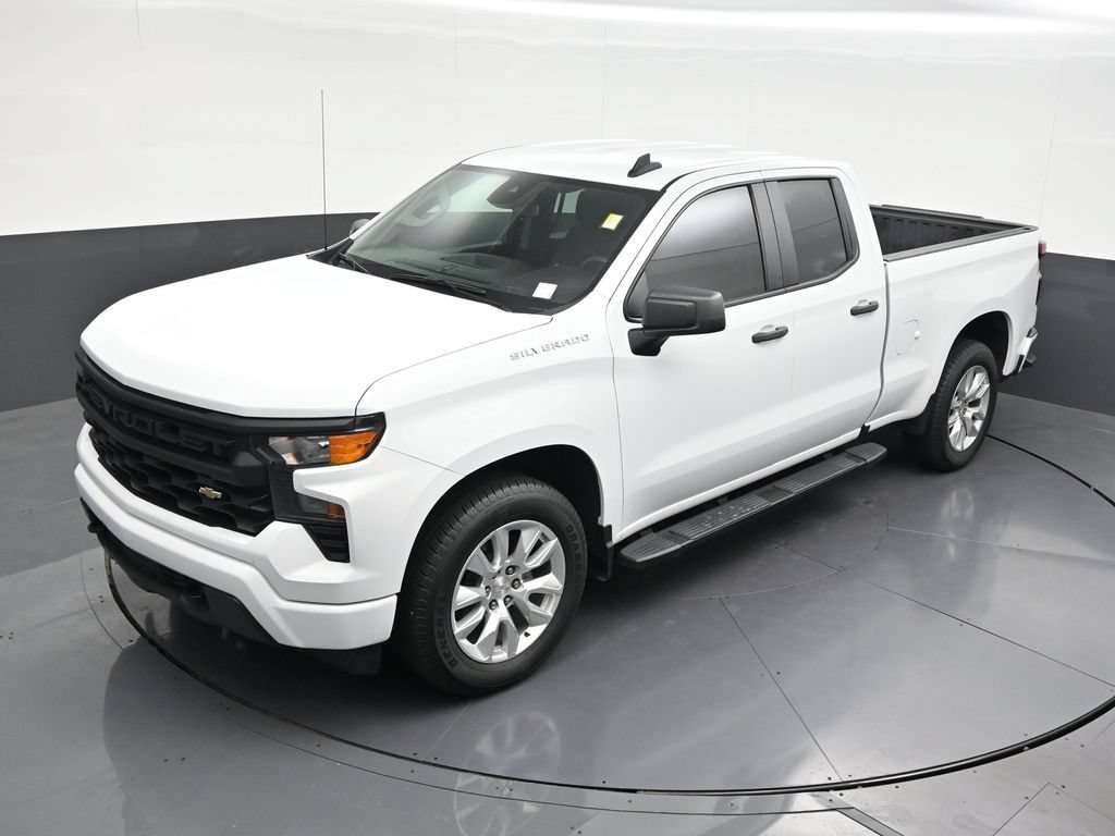 Used 2023 Chevrolet Silverado 1500 Custom RWD image 15