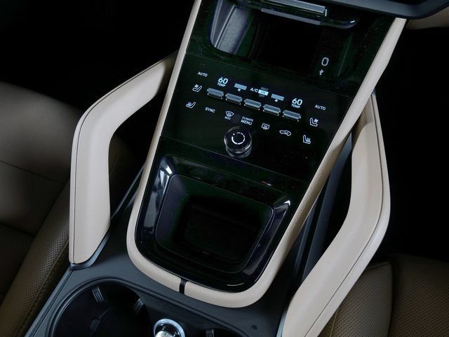 New 2026 Porsche Cayenne AWD/4WD image 16