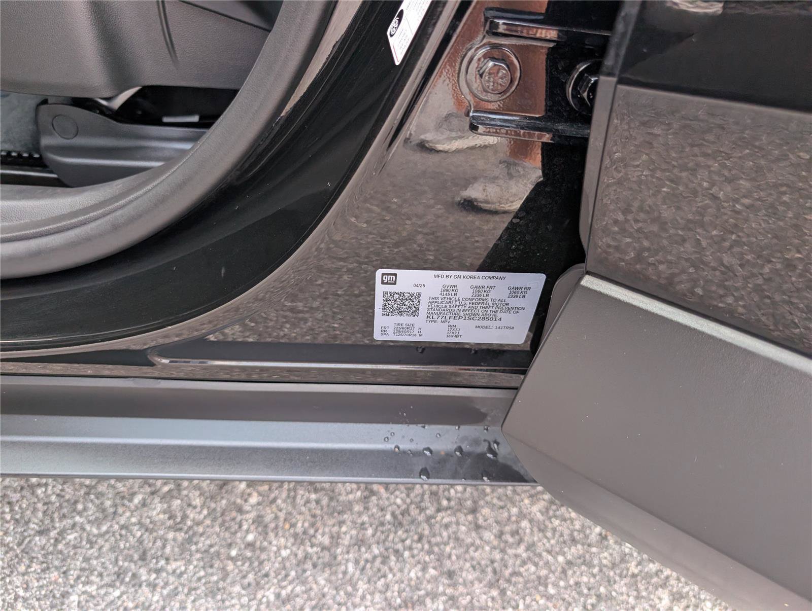 Used 2025 Chevrolet Trax LS FWD image 15