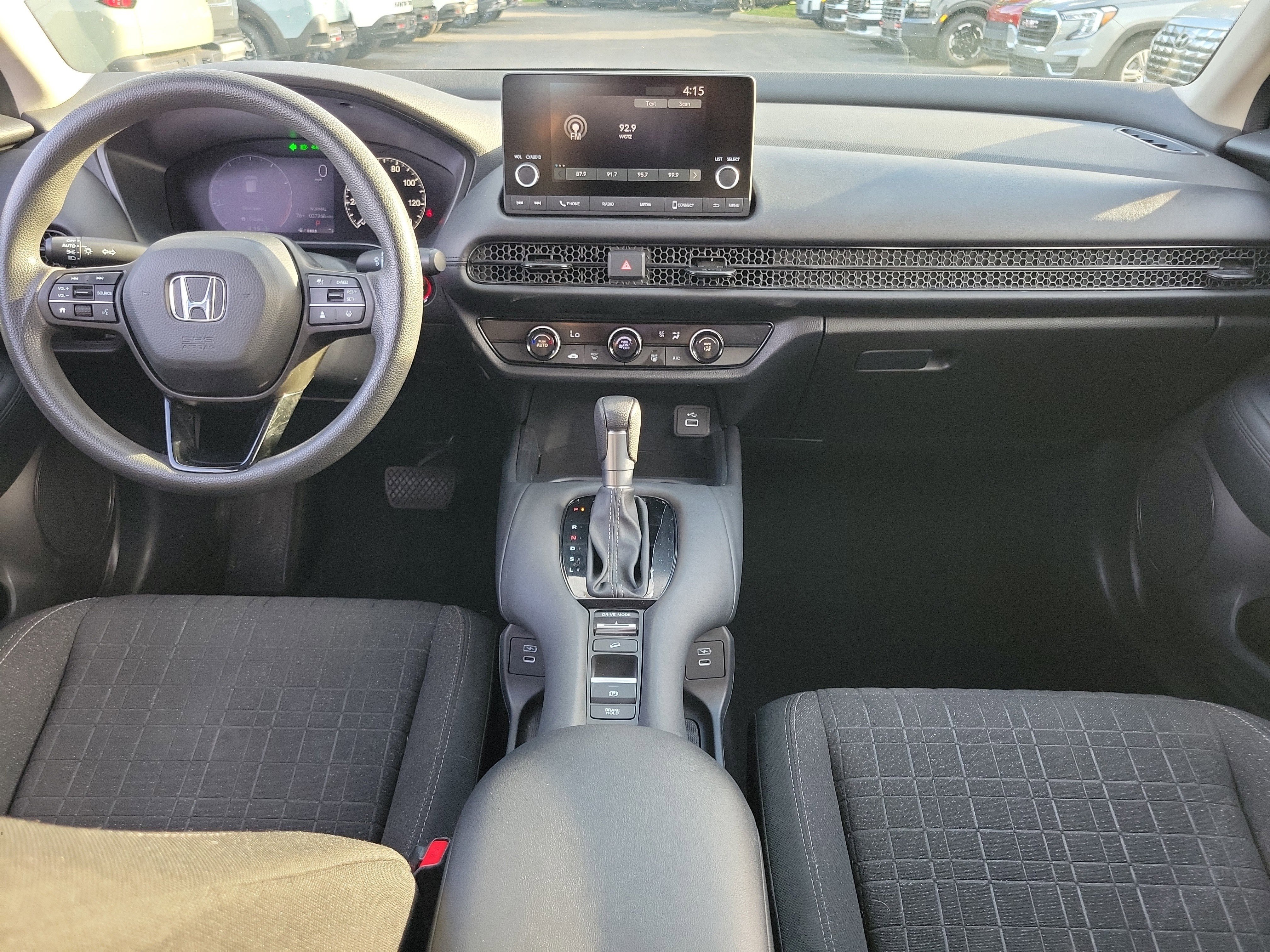 Used 2024 Honda HR-V LX image 9