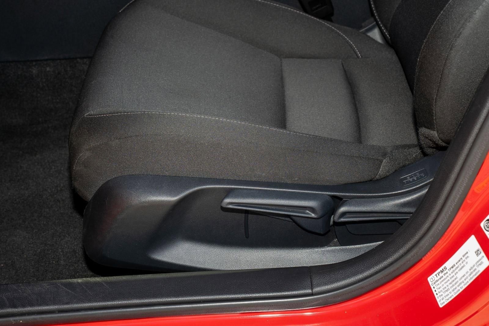 Certified 2025 Honda Civic LX image 29