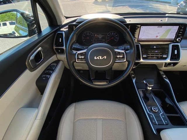Used 2022 Kia Sorento S AWD/4WD image 30