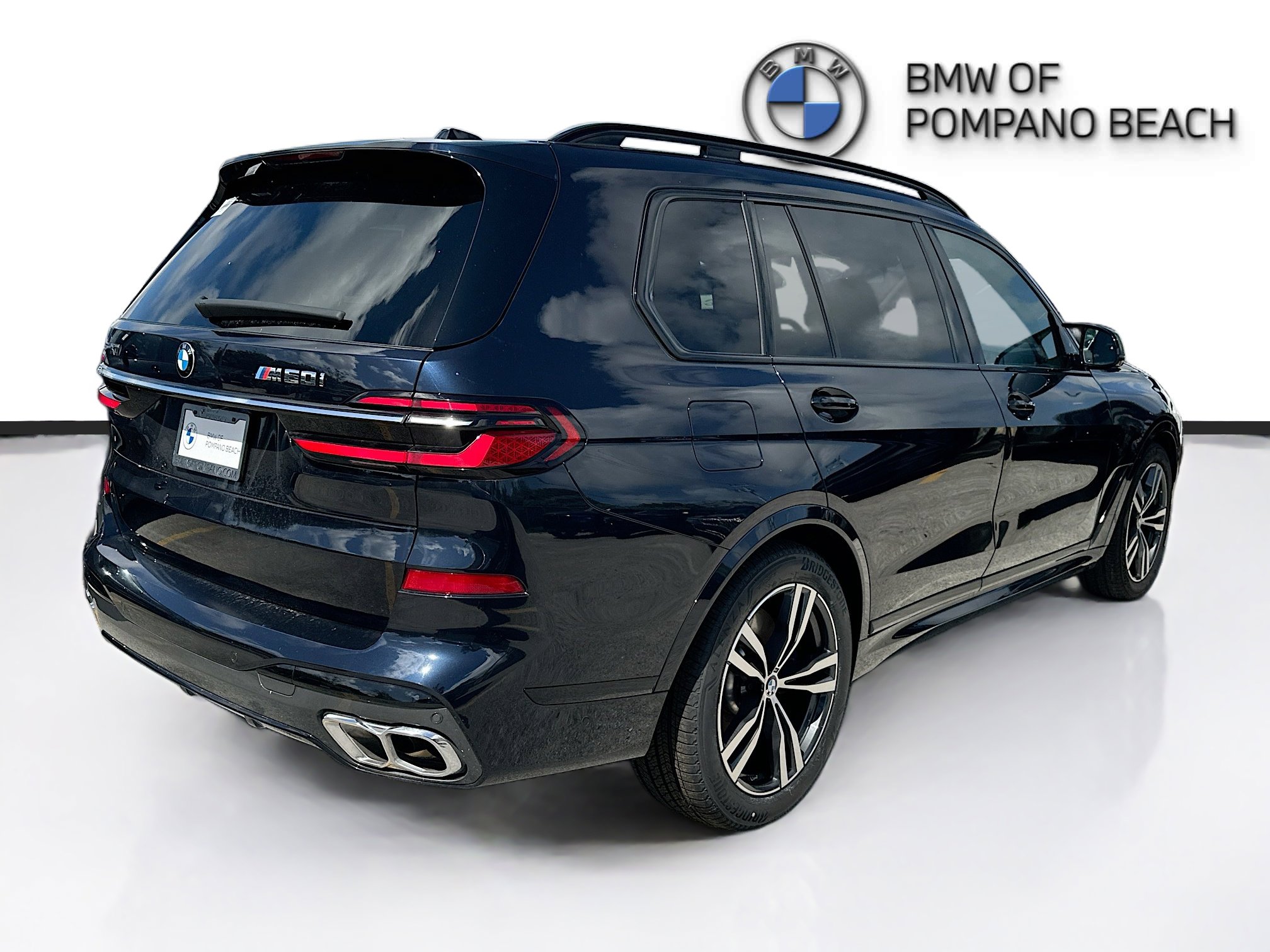 New 2025 BMW X7 M60i AWD/4WD image 6